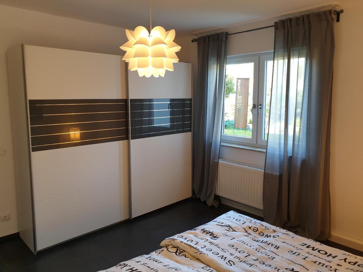 Andinas Ferienwohnung in ruhiger Lage direkt am Wald Wilnsdorf Exterior foto