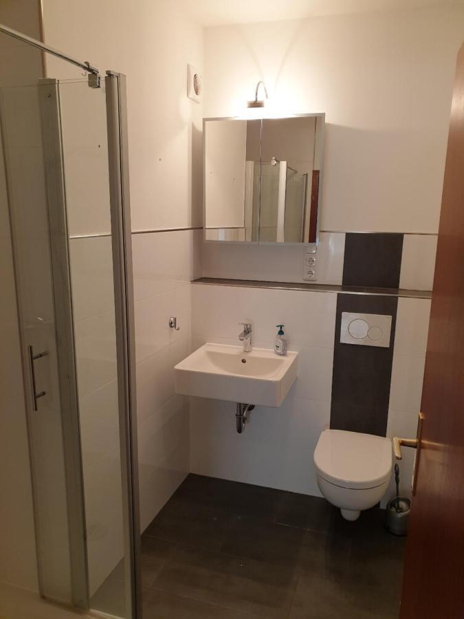 Andinas Ferienwohnung in ruhiger Lage direkt am Wald Wilnsdorf Exterior foto